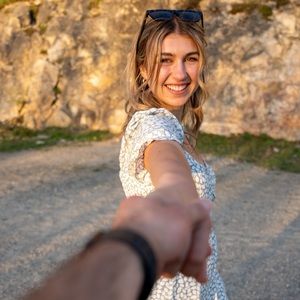 Meet your Posher, Emilia